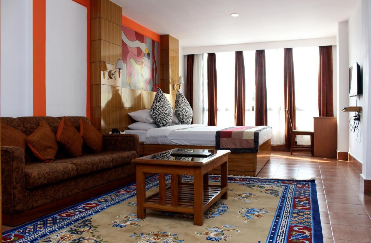 Hotel Tarayana Gangtok Bagian luar foto